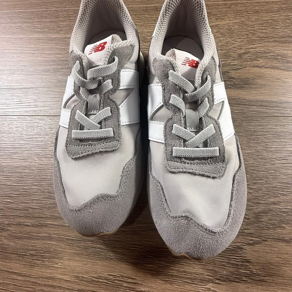 New Balance 237 Youth Sneakers Gray White Elastic Laces Lifestyle School Neutral